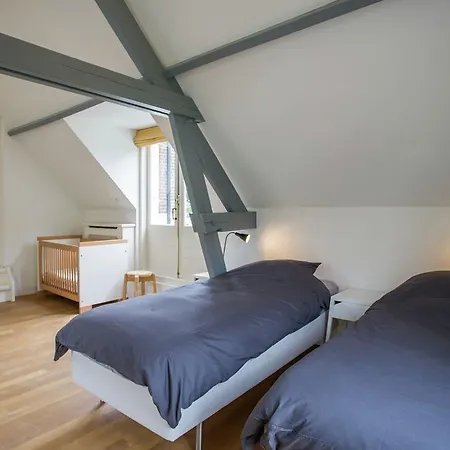 Vakantiehuis T Oude Koetshuis